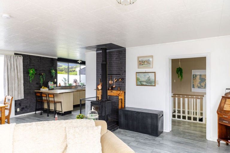 Photo of property in 3185 Weber Road, Weber, Dannevirke, 4970
