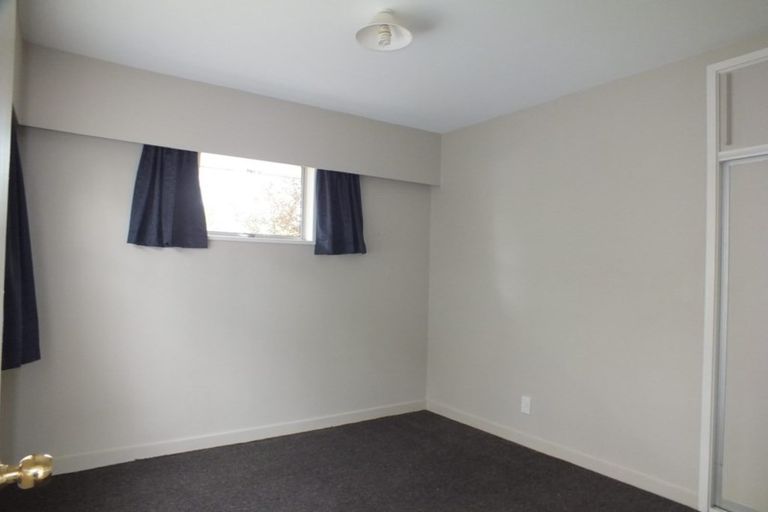 Photo of property in 2/18 Newnham Terrace, Upper Riccarton, Christchurch, 8041
