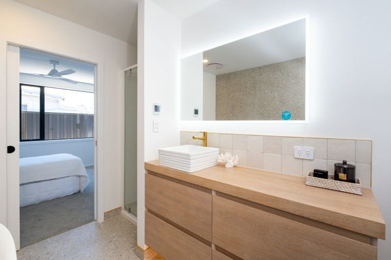 Photo of property in 96 Charles Street, Westshore, Napier, 4110
