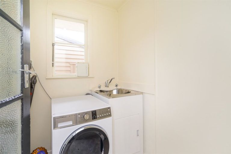 Photo of property in 572 Pioneer Highway, Highbury, Palmerston North, 4412