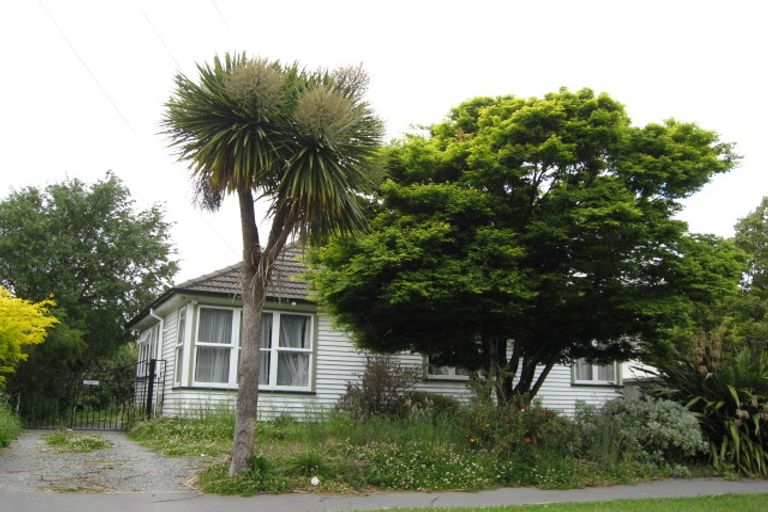 Photo of property in 39 Hooker Avenue, Bryndwr, Christchurch, 8053