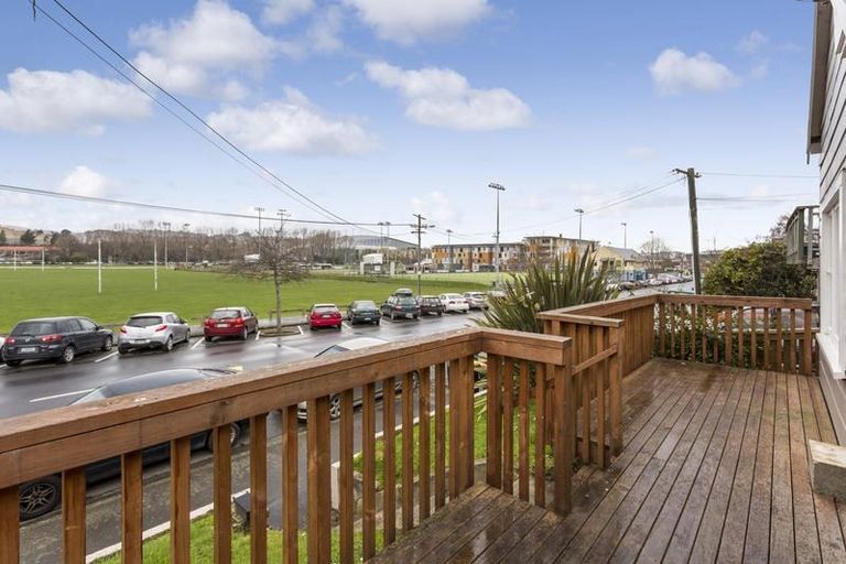 Photo of property in 96 Harbour Terrace, North Dunedin, Dunedin, 9016