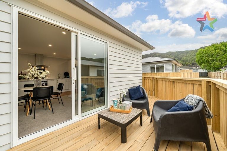 Photo of property in 167b Wainuiomata Road, Wainuiomata, Lower Hutt, 5014