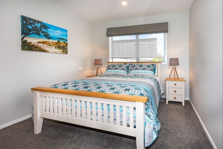 Photo of property in 106 Ake Ake Avenue, Matarangi, Whitianga, 3592