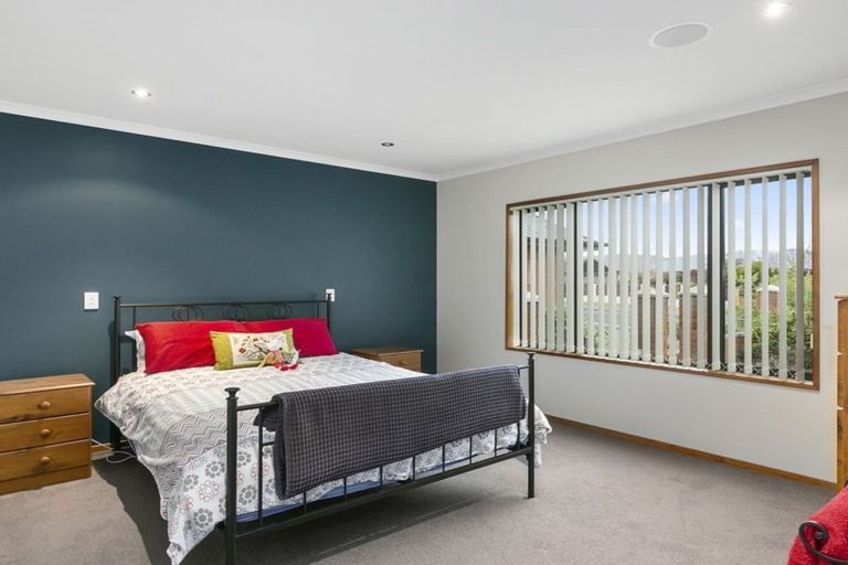 Photo of property in 17 Fenty Place, Mosgiel, 9024