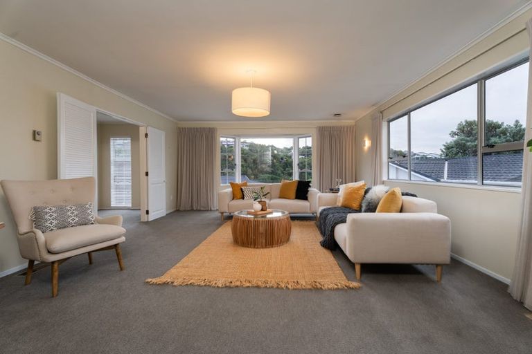 Photo of property in 3 Waterford Drive, Churton Park, Wellington, 6037