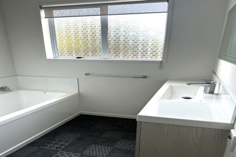 Photo of property in 24b Orielton Place, Gleniti, Timaru, 7910