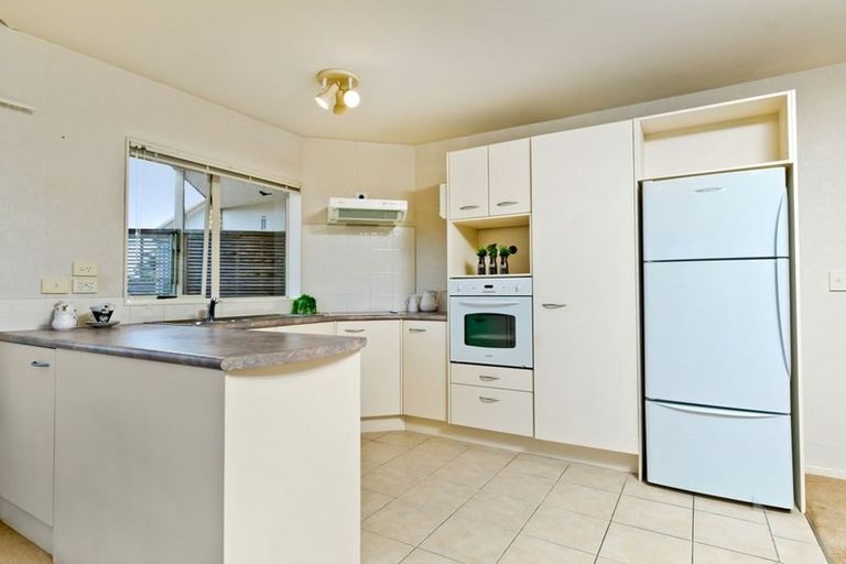 Photo of property in 13/169 Sturges Road, Henderson, Auckland, 0612
