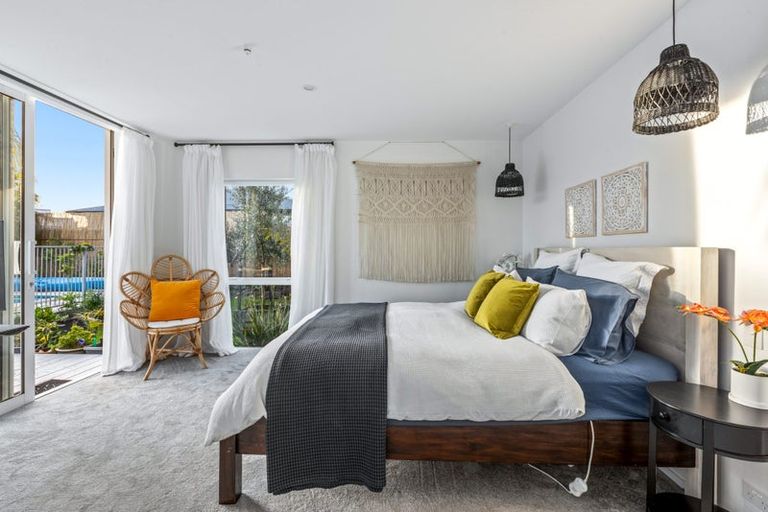 Photo of property in 2 Taimoana Close, Mangawhai Heads, Mangawhai, 0505