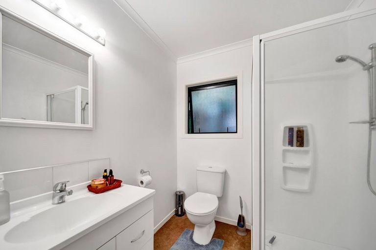 Photo of property in 7 Waterloo Place, Westown, New Plymouth, 4310