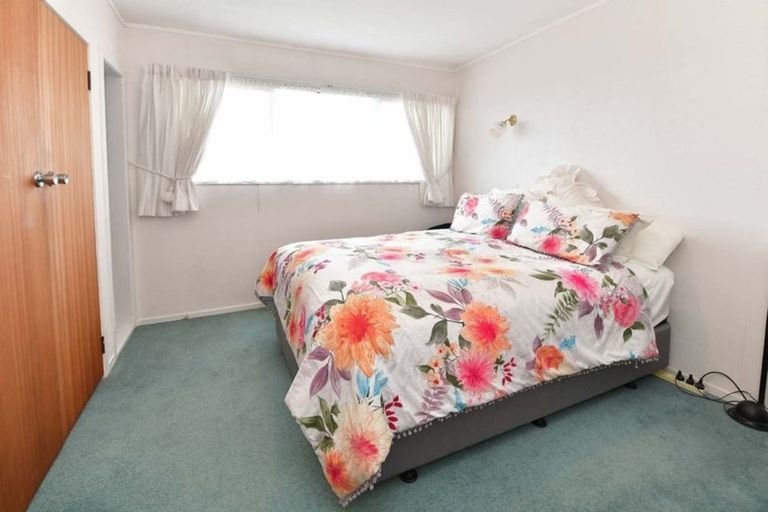 Photo of property in 18 Cedar Terrace, Stanmore Bay, Whangaparaoa, 0932