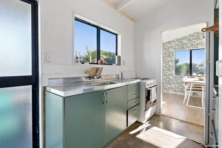 Photo of property in 9 Rako Place, Manurewa, Auckland, 2102