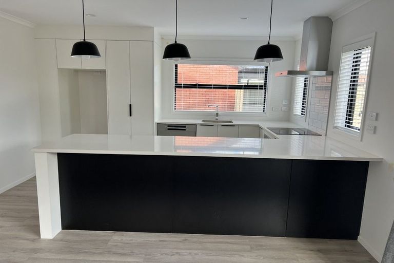 Photo of property in 2/34 Mccracken Avenue, Hillcrest, Hamilton, 3216