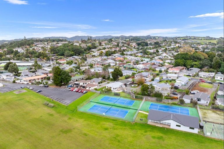 Photo of property in 2/23 Ford Avenue, Te Kamo, Whangarei, 0112