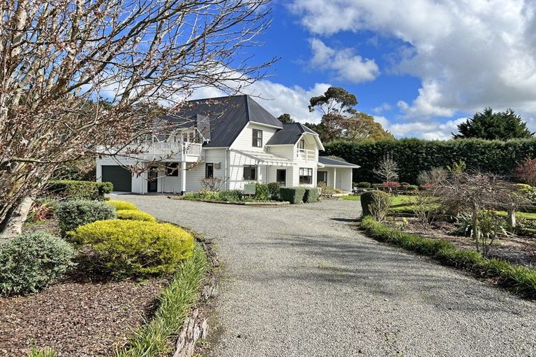 Photo of property in 66 Hamilton Road, Dannevirke, 4976