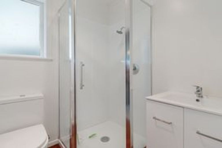 Photo of property in 15 Dillon Street, Waihi Beach, 3611