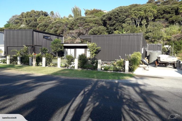 Photo of property in 32 Pacific Bay Road, Tutukaka, Whangarei, 0173