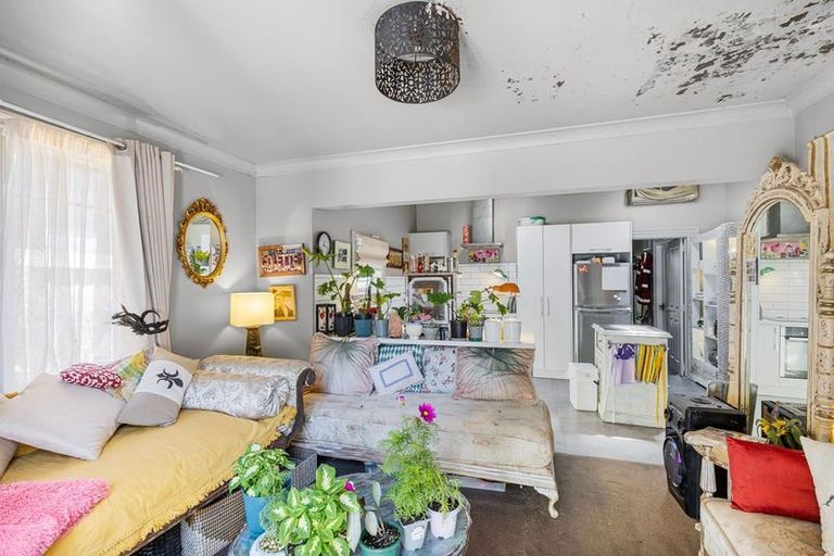 Photo of property in 40 Hargest Crescent, Sydenham, Christchurch, 8023