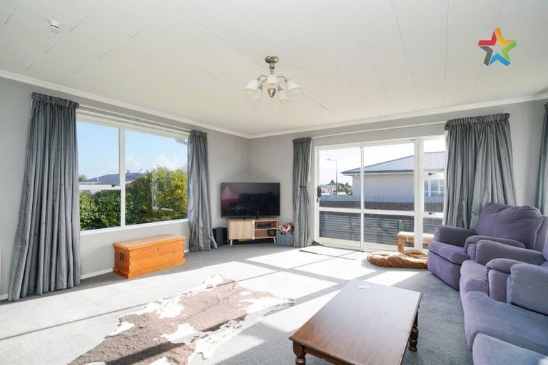 Photo of property in 38 Wye Street, Newfield, Invercargill, 9812
