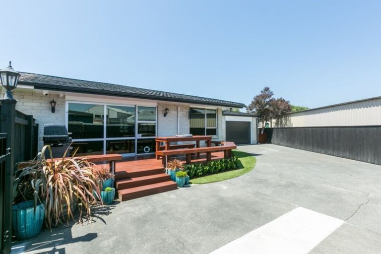 Photo of property in 21d Lannie Place, Greenmeadows, Napier, 4112