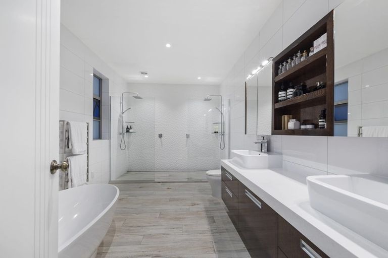 Photo of property in 114 Mangatawhiri Road, Omaha, Warkworth, 0986