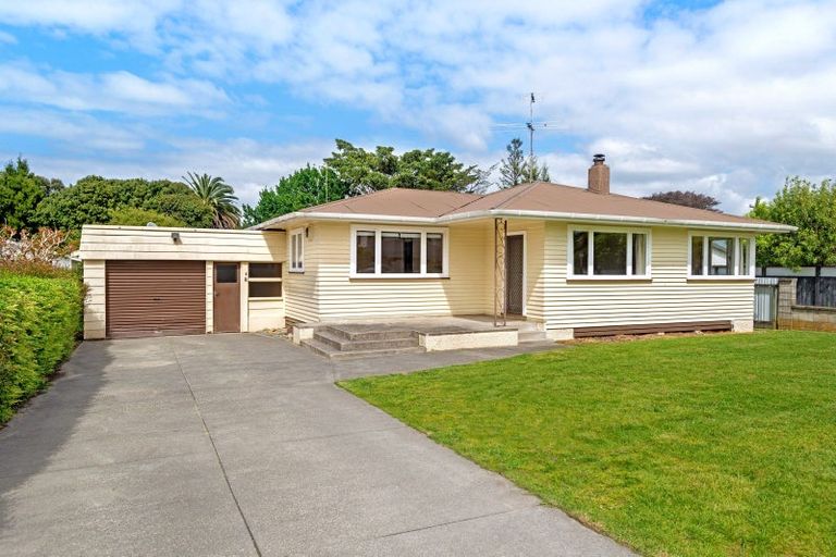 Photo of property in 92 Oak Street, Mangapapa, Gisborne, 4010