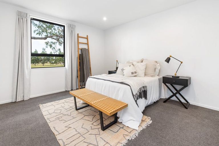 Photo of property in 7 Malaga Crescent, Harewood, Christchurch, 8051