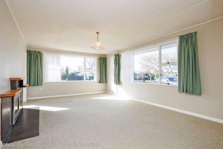 Photo of property in 28 Birmingham Street, Takaro, Palmerston North, 4412