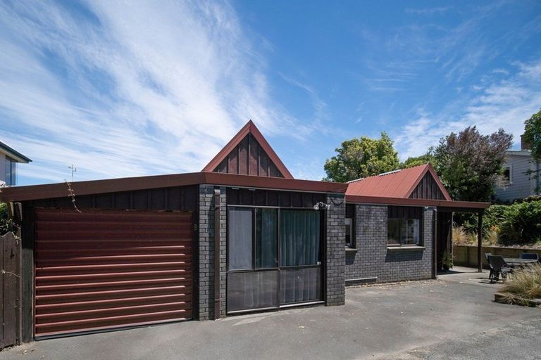 Photo of property in 2/38 Martin Street, Monaco, Nelson, 7011