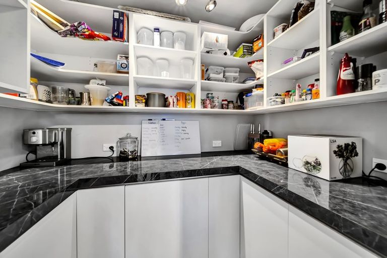 Photo of property in 456 Turuturu Road, Hawera, 4674