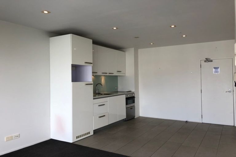 Photo of property in Precinct Apartments, 2207/6 Lorne Street, Auckland Central, Auckland, 1010