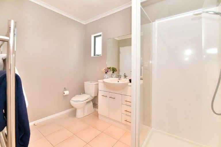 Photo of property in 11 Midshipman Court, Gulf Harbour, Whangaparaoa, 0930