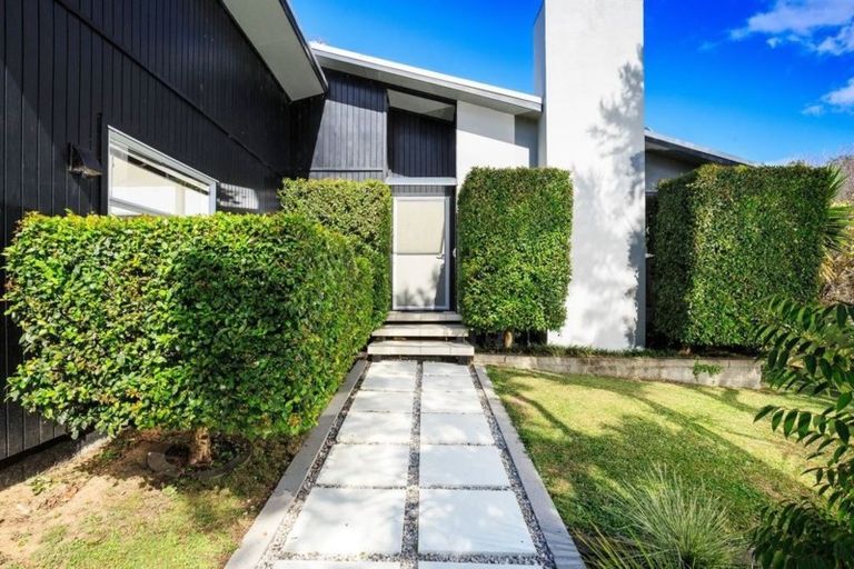 Photo of property in 125b Glendhu Road, Bayview, Auckland, 0629