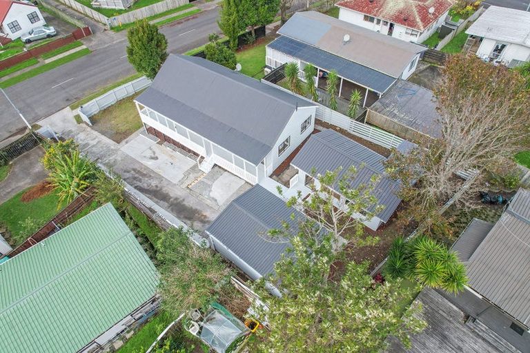 Photo of property in 6 Nearco Street, Randwick Park, Auckland, 2105