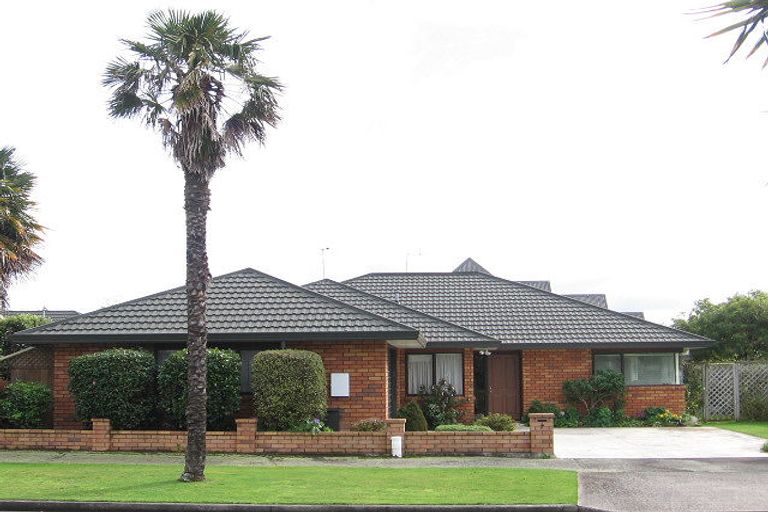 Photo of property in 9 Palm Avenue, Hokowhitu, Palmerston North, 4410