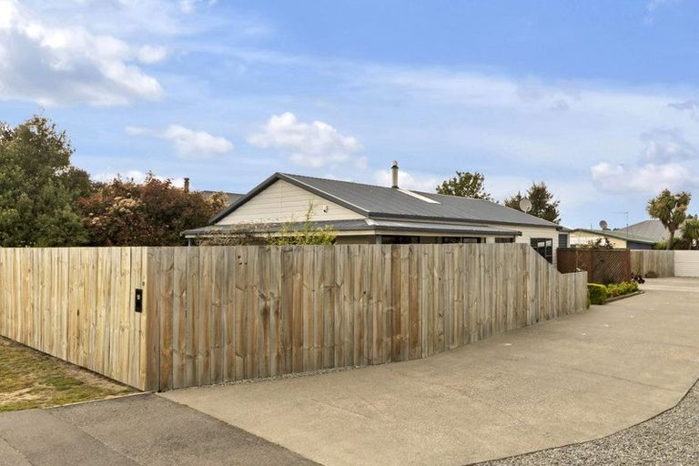Photo of property in 10 Bowen Street, Rakaia, 7710
