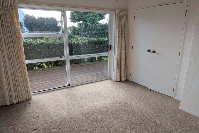 Photo of property in 18 Cromdale Avenue, Highland Park, Auckland, 2010