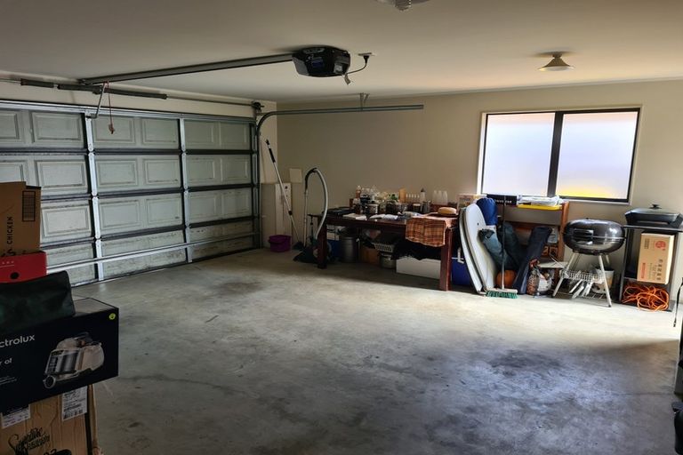 Photo of property in 15 Wiltshire Drive, Huntington, Hamilton, 3210