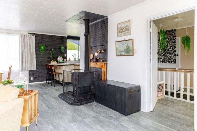 Photo of property in 3185 Weber Road, Weber, Dannevirke, 4970