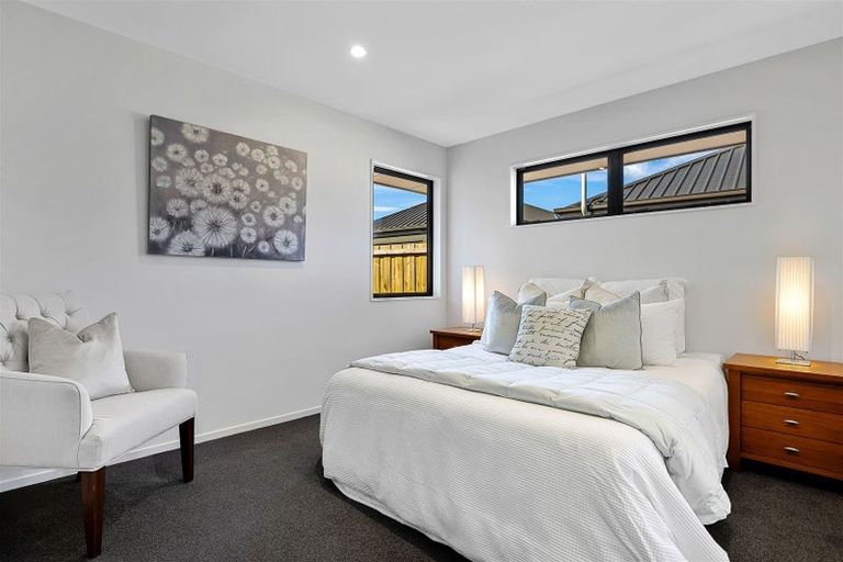 Photo of property in 6 Dalness Crescent, Halswell, Christchurch, 8025