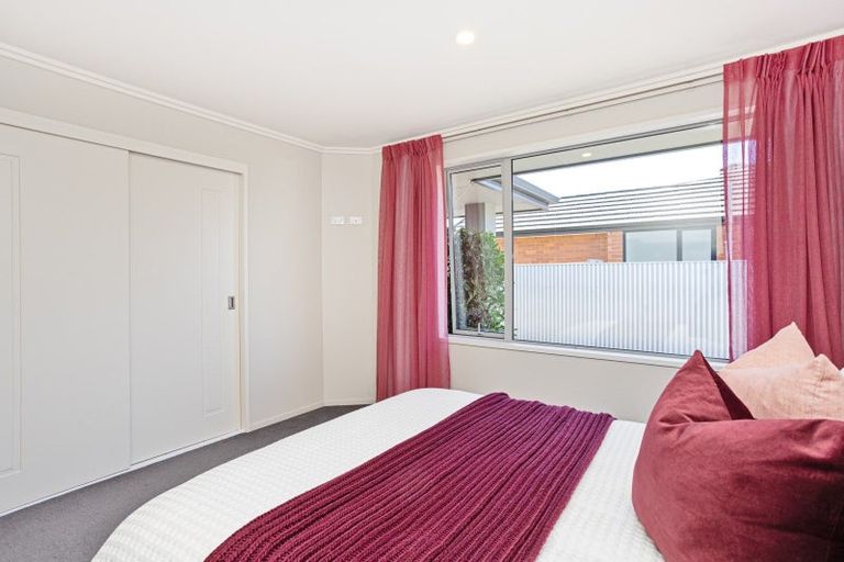 Photo of property in 152 Newcastle Street, Windsor, Invercargill, 9810