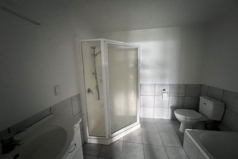 Photo of property in 6b Ahuriri Street, Strathmore Park, Wellington, 6022