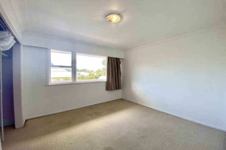 Photo of property in 128 Gillies Avenue, Taupo, 3330