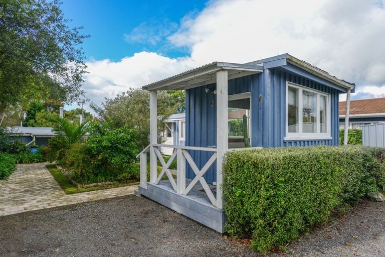 Photo of property in 331 Clifton Road, Te Awanga, 4102