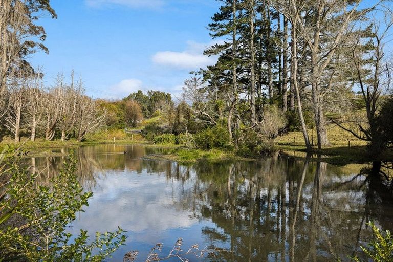 Photo of property in 74 Dale Road, Ramarama, Drury, 2579