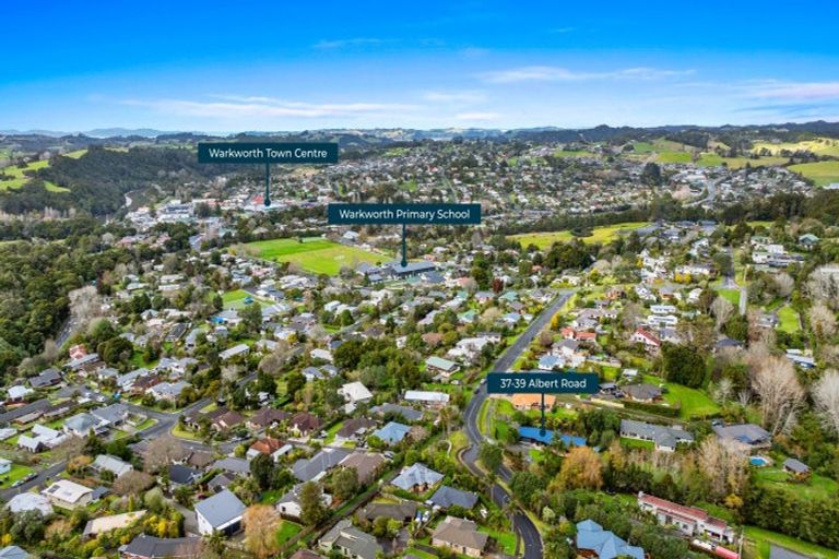 Photo of property in 37-39 Albert Road, Warkworth, 0910