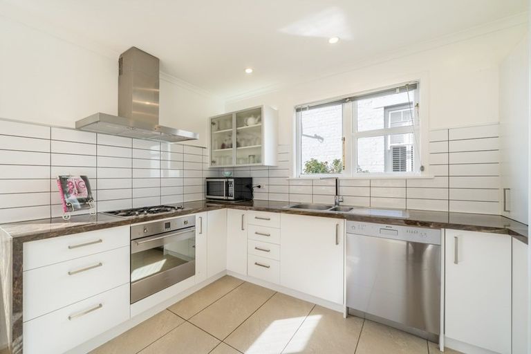 Photo of property in 36 Tama Street, Alicetown, Lower Hutt, 5010