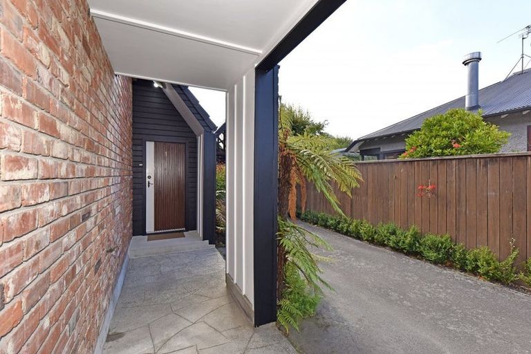Photo of property in 1/88 Abberley Crescent, St Albans, Christchurch, 8014