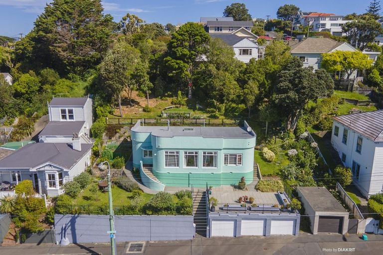 Photo of property in 107 Karori Road, Karori, Wellington, 6012