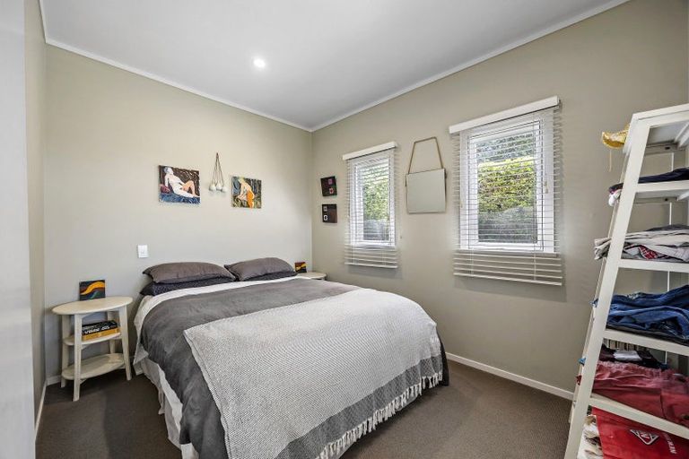 Photo of property in 127 Howard Road, Orere Point, 2585